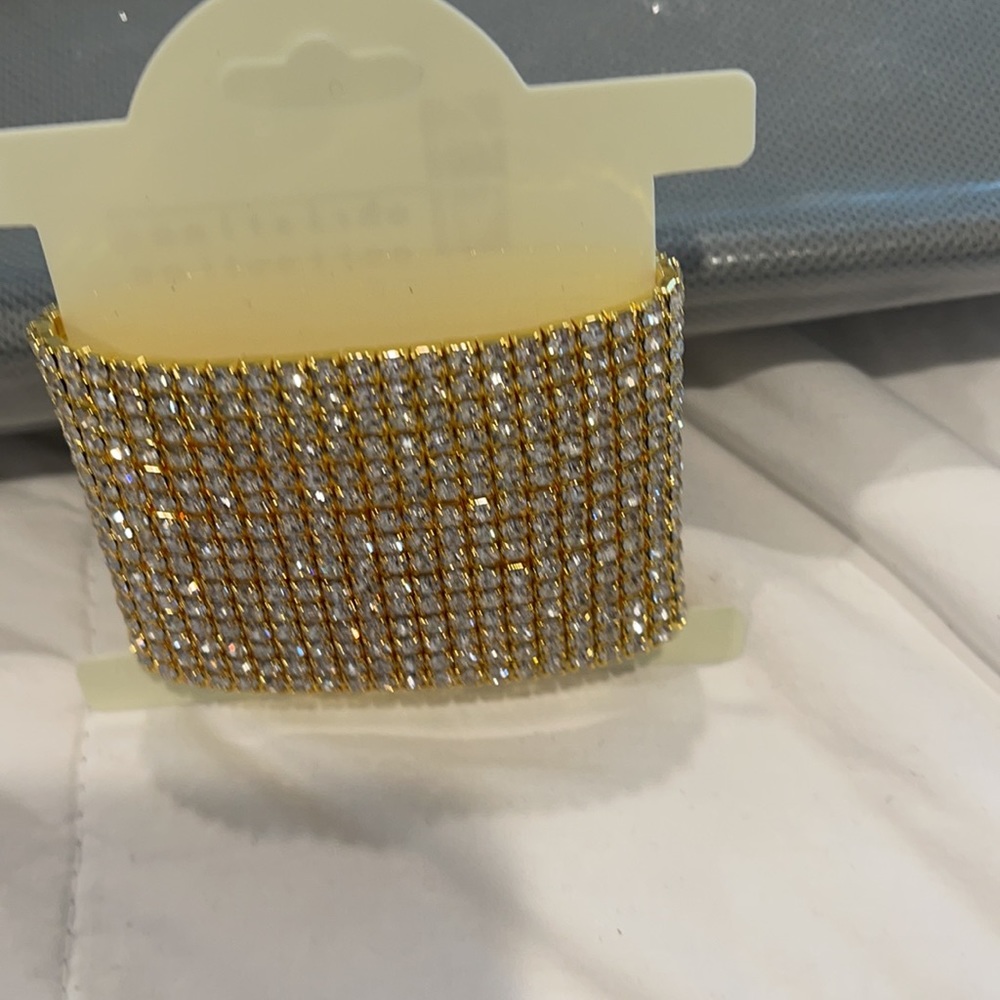 Women gold rhinestone cuff brand new - Picture 7 of 7